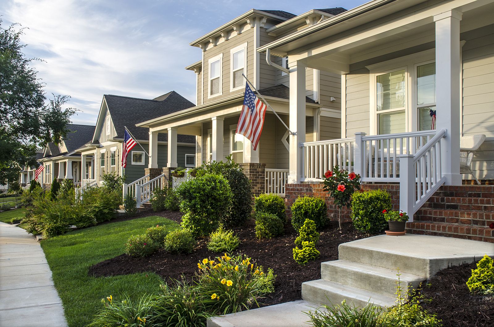 mortgage-street-i-stock-small.jpg