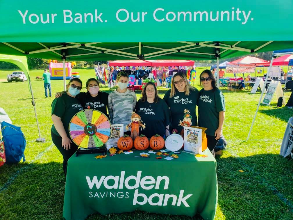 WALDEN SAVINGS BANK PARTICPATES IN WALDEN HARVEST FESTIVAL 