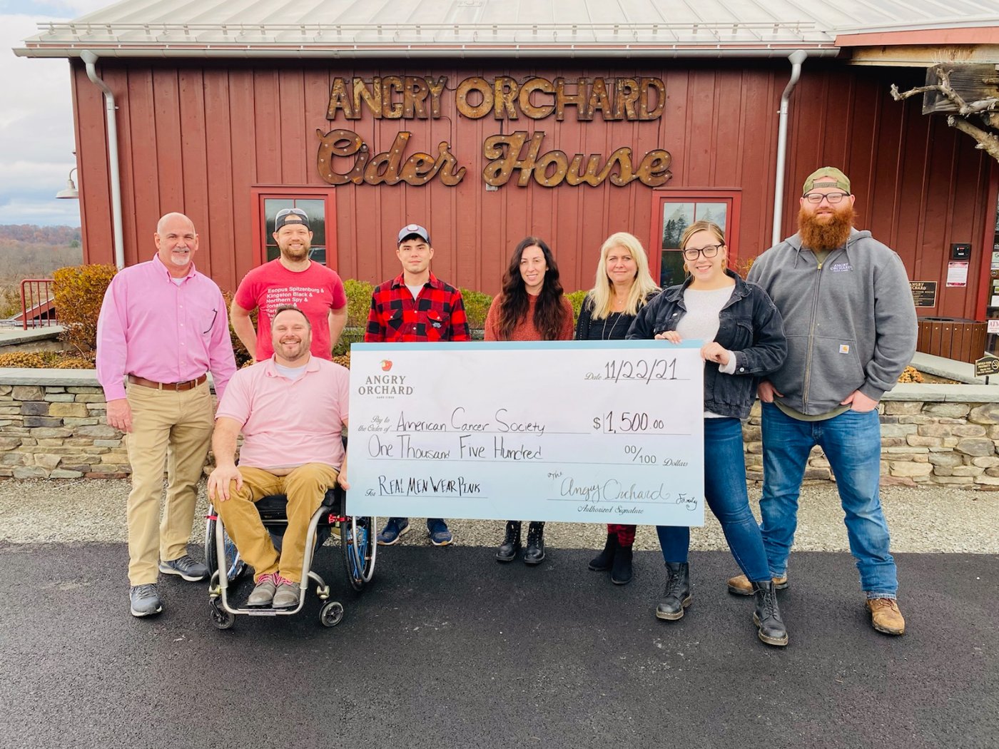 WALDEN SAVINGS BANK RAISES MONEY FOR BREAST CANCER AWARENESS 