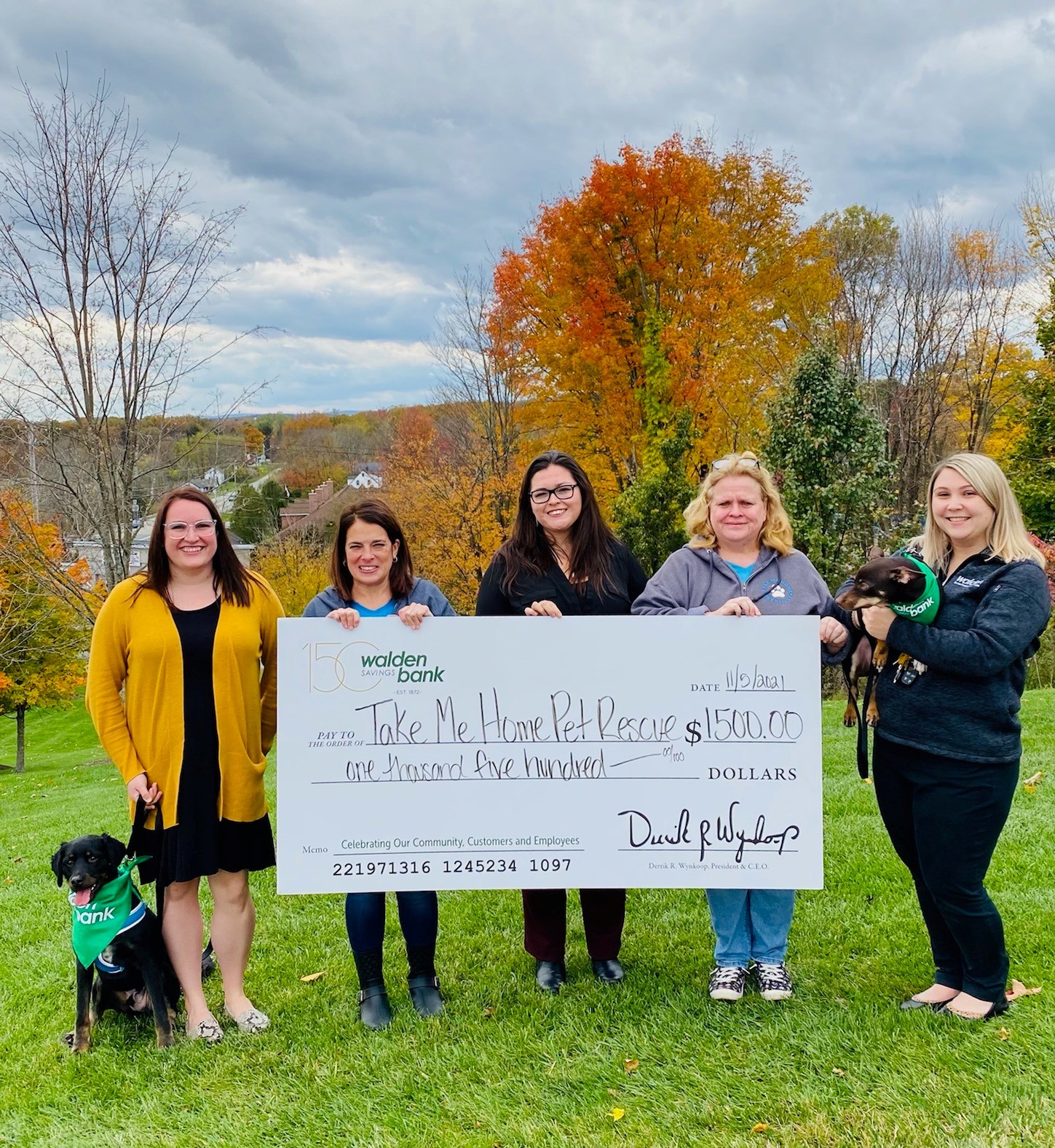 WALDEN SAVINGS BANK PRESENTS ANNIVERSARY GRANT 
