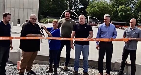 Walden Savings Bank Attends Ribbon Cutting 