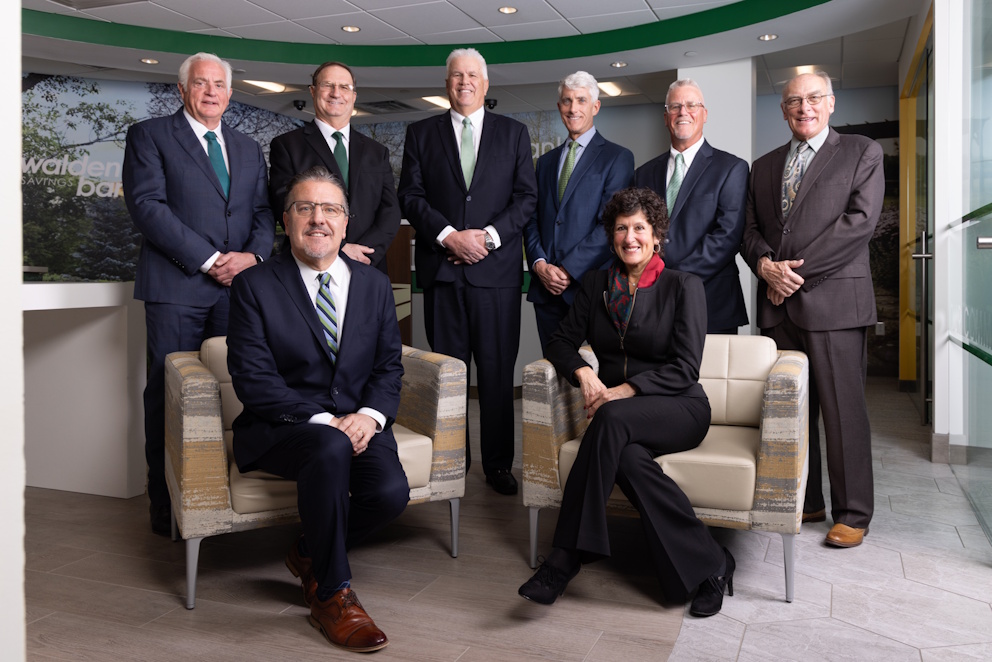 Board Group Shot Wald190 (2)
